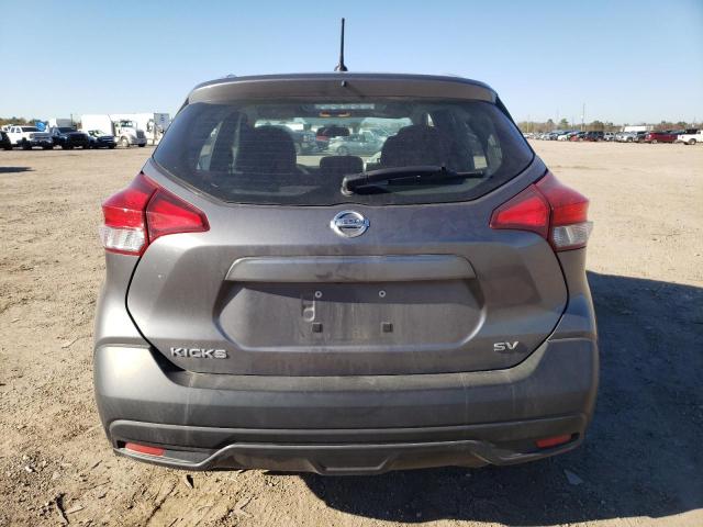 3N1CP5CU2JL523869 - 2018 NISSAN KICKS S GRAY photo 6