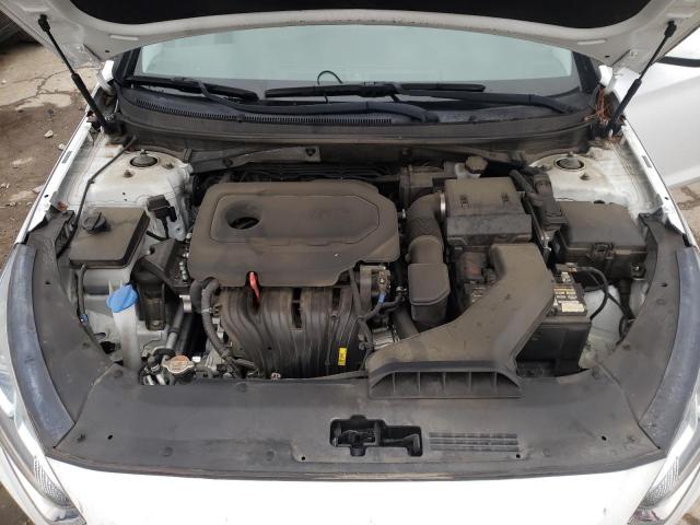 5NPE24AF2JH694818 - 2018 HYUNDAI SONATA SE WHITE photo 11