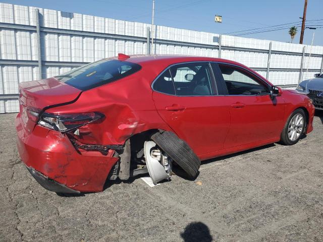 4T1C11AK6PU129021 - 2023 TOYOTA CAMRY LE RED photo 3