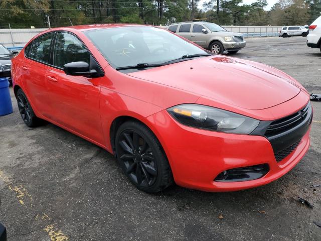 1C3CDFBB3GD704560 - 2016 DODGE DART SXT RED photo 4