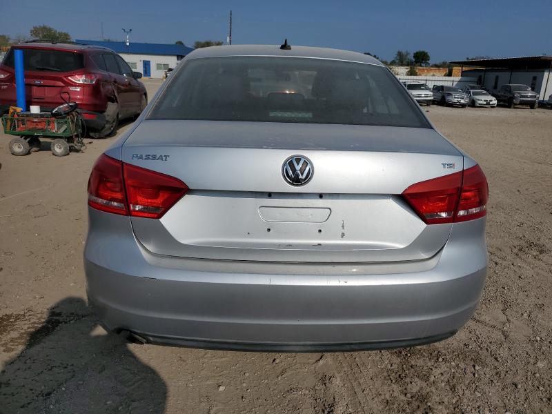 1VWAT7A33FC058959 - 2015 VOLKSWAGEN PASSAT S Күміс фото 6