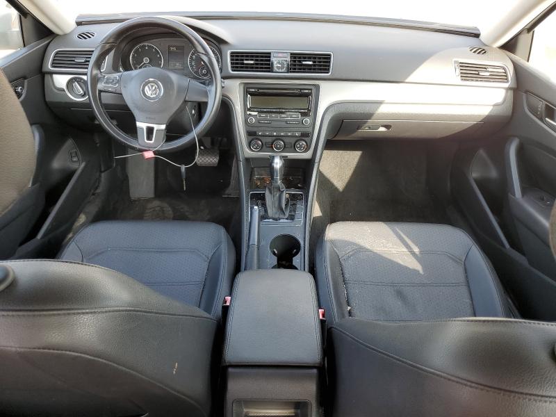 1VWAT7A33FC058959 - 2015 VOLKSWAGEN PASSAT S Күміс фото 8