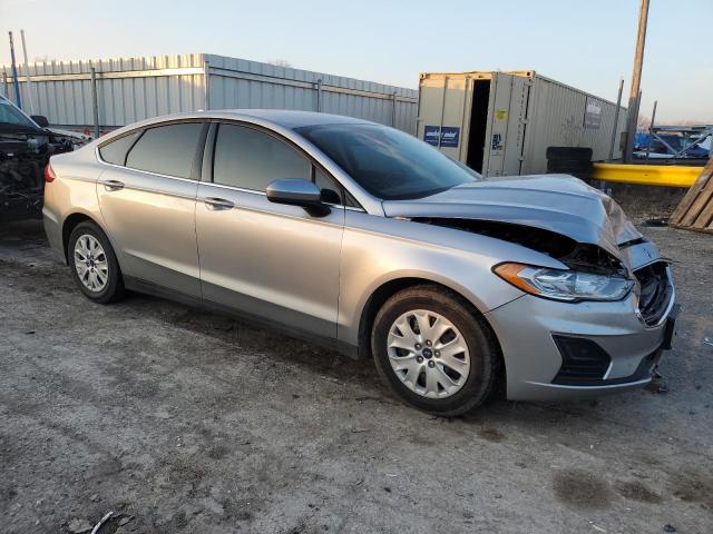 3FA6P0G70LR231550 - 2020 FORD FUSION S SILVER photo 4