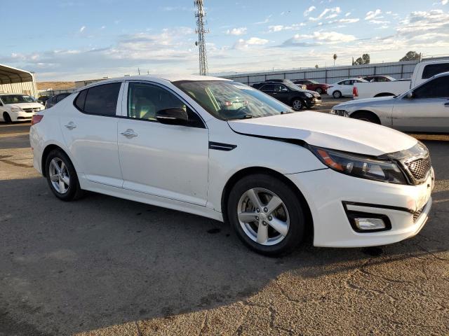 5XXGM4A79FG369579 - 2015 KIA OPTIMA LX WHITE photo 4