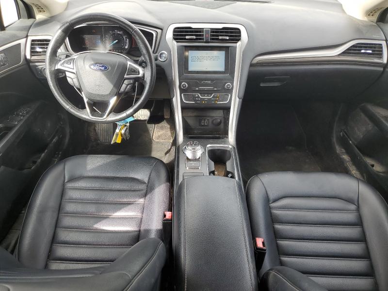 3FA6P0CD8KR114020 - 2019 FORD FUSION SEL WHITE photo 8