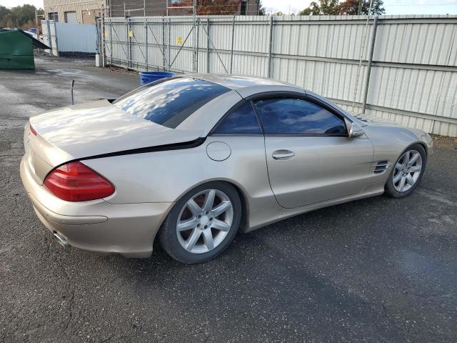 WDBSK75F23F047989 - 2003 MERCEDES-BENZ SL 500R 金色 照片 3