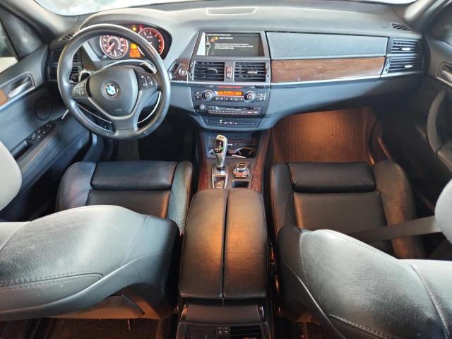 5UXZV8C54CL426001 - 2012 BMW X5 XDRIVE50I Grau Foto 8