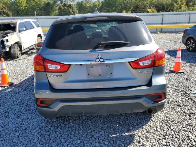 JA4AP3AUXKU016800 - 2019 MITSUBISHI OUTLANDER ES GRAY photo 6
