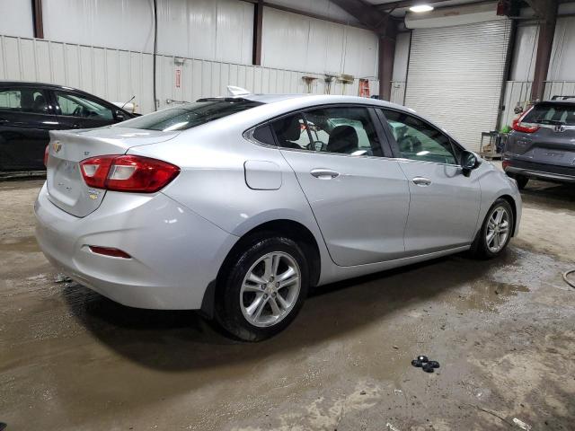 1G1BE5SM3J7136079 - 2018 CHEVROLET CRUZE LT SILVER photo 3