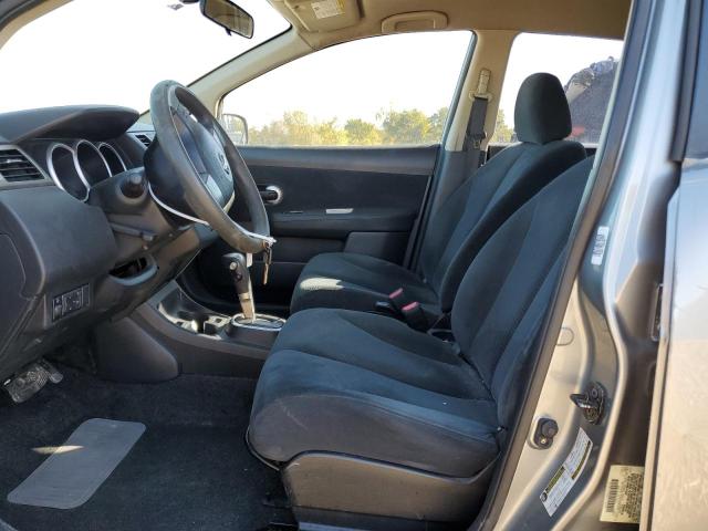 3N1BC1AP8BL471632 - 2011 NISSAN VERSA S GRAY photo 7