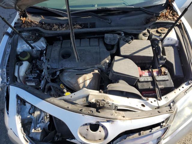 4T1BF3EK0BU142116 - 2011 TOYOTA CAMRY BASE SILVER photo 11