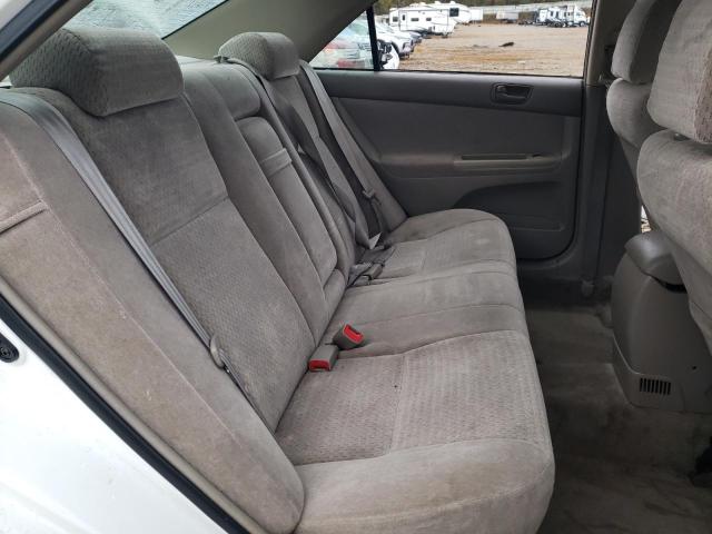 4T1BE32K72U013166 - 2002 TOYOTA CAMRY LE WHITE photo 10