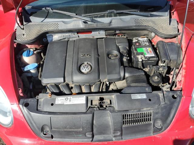 3VWJP7AT8CM648489 - 2012 VOLKSWAGEN BEETLE RED photo 11