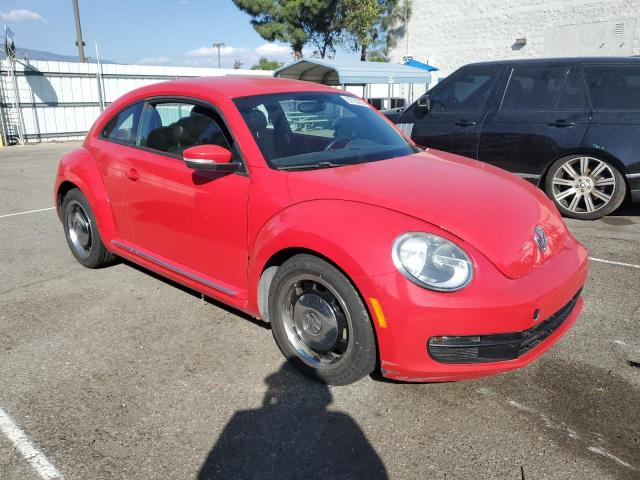 3VWJP7AT8CM648489 - 2012 VOLKSWAGEN BEETLE RED photo 4