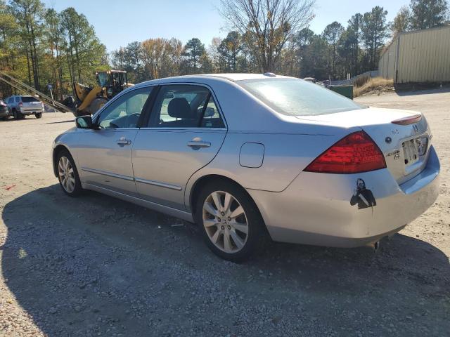1HGCM66557A102004 - 2007 HONDA ACCORD EX SILVER photo 2