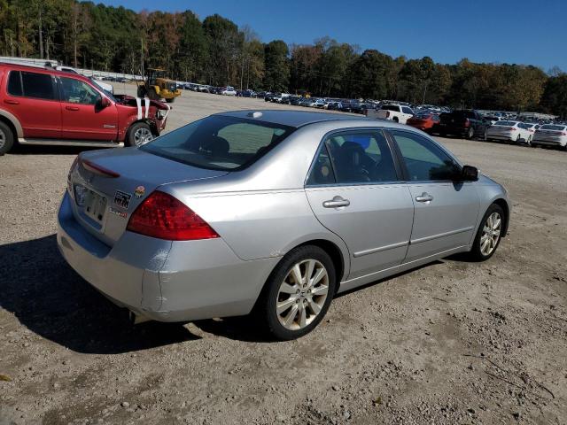 1HGCM66557A102004 - 2007 HONDA ACCORD EX SILVER photo 3