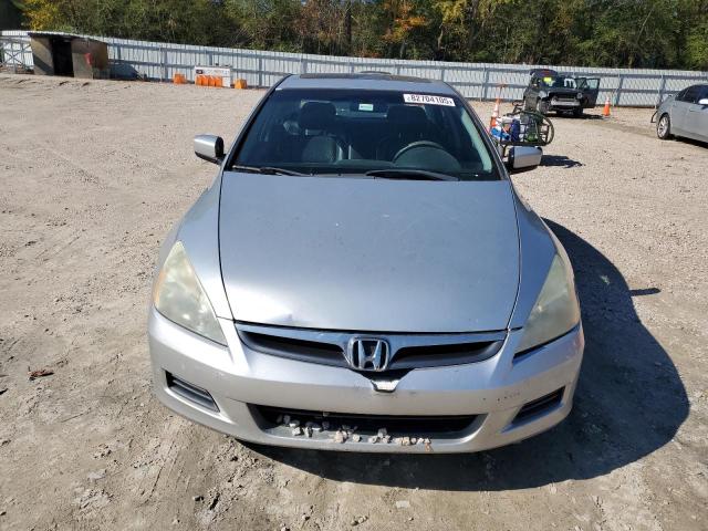 1HGCM66557A102004 - 2007 HONDA ACCORD EX SILVER photo 5