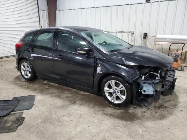 1FADP3K23EL370397 - 2014 FORD FOCUS SE BLACK photo 4