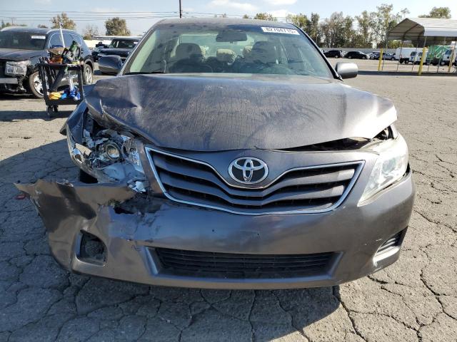 4T1BF3EK5BU741464 - 2011 TOYOTA CAMRY BASE CHARCOAL photo 5