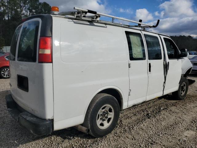 1GCFG15X781227161 - 2008 CHEVROLET EXPRESS G1 WHITE photo 3