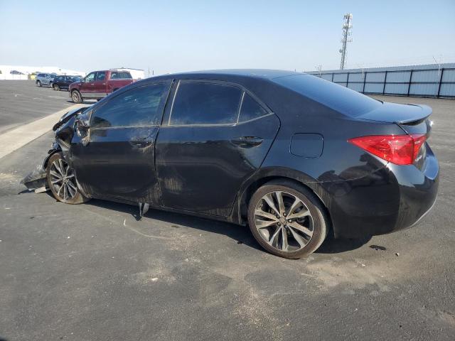 2T1BURHE1JC026437 - 2018 TOYOTA COROLLA L BLACK photo 2