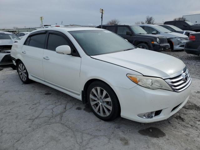 4T1BK3DB8BU398582 - 2011 TOYOTA AVALON BASE WHITE photo 4