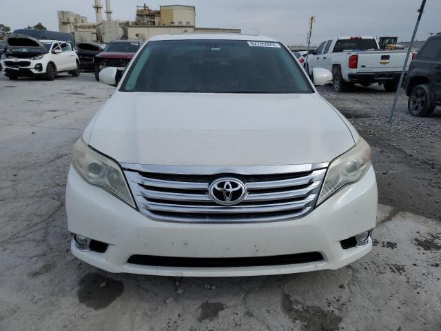 4T1BK3DB8BU398582 - 2011 TOYOTA AVALON BASE WHITE photo 5