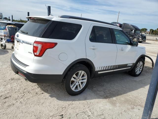 1FM5K8D83JGC84324 - 2018 FORD EXPLORER XLT WHITE photo 3