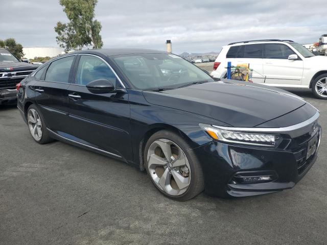1HGCV1F92JA175258 - 2018 HONDA ACCORD TOURING BLACK photo 4