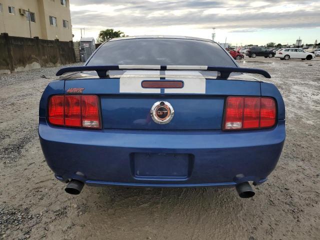 1ZVHT82H385193302 - 2008 FORD MUSTANG GT BLUE photo 6