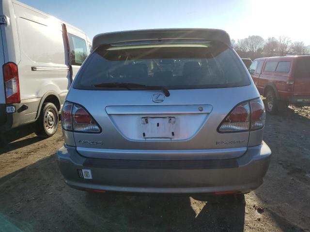 JTJHF10UX20282416 - 2002 LEXUS RX 300 SILVER photo 6