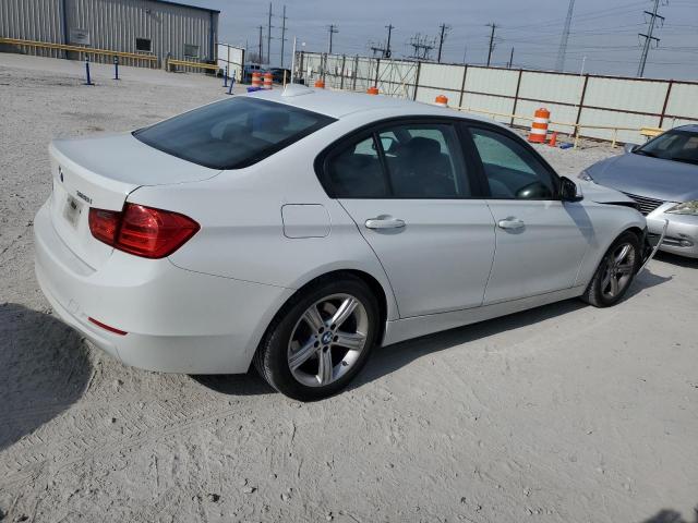 WBA3C1C51DF438561 - 2013 BMW 328 I SULEV WHITE photo 3