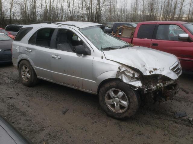 KNDJC735285806206 - 2008 KIA SORENTO EX SILVER photo 4