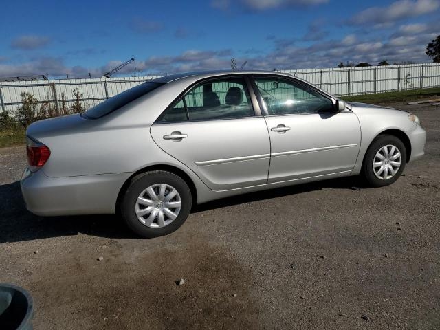 4T1BE32K85U415833 - 2005 TOYOTA CAMRY LE Күміс фото 3