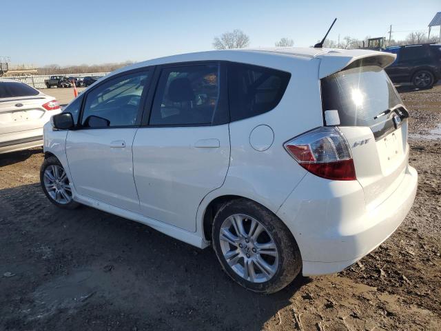 JHMGE8H4XAC016615 - 2010 HONDA FIT SPORT WHITE photo 2