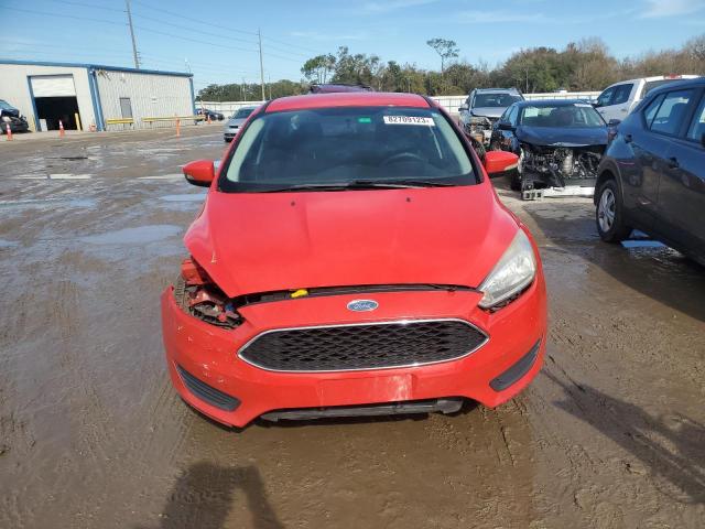 1FADP3F20HL338294 - 2017 FORD FOCUS SE RED photo 5