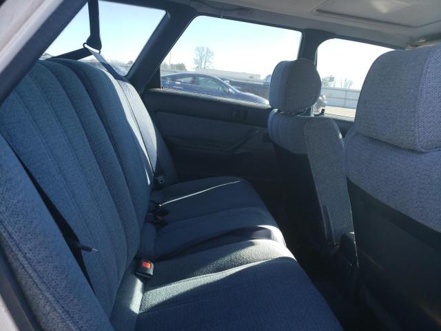 JT2VV21W8L0128926 - 1990 TOYOTA CAMRY DLX 白色 照片 10