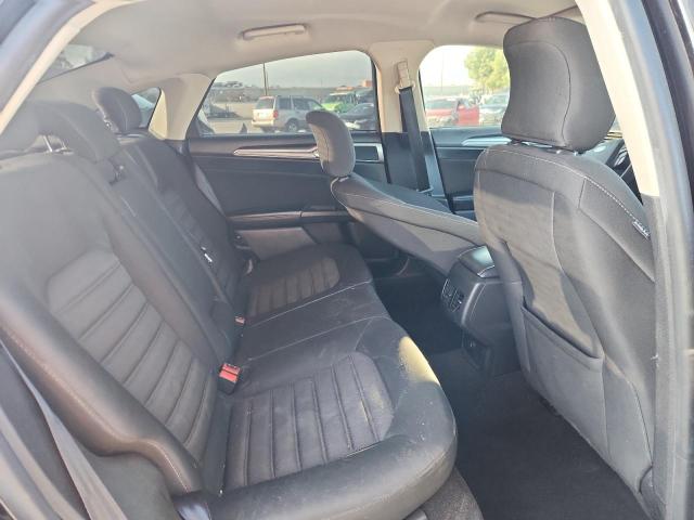 3FA6P0HD9KR175112 - 2019 FORD FUSION SE 黑色 照片 10