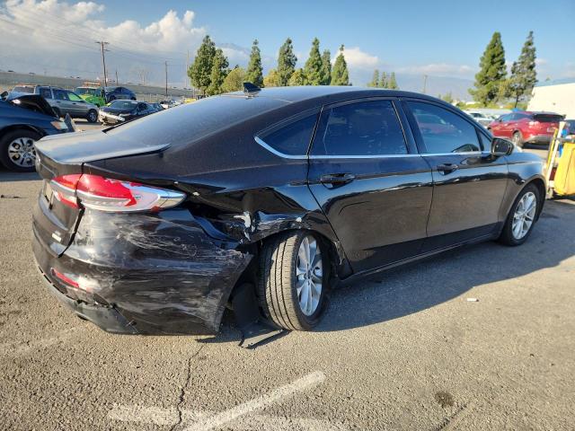 3FA6P0HD9KR175112 - 2019 FORD FUSION SE 黑色 照片 3
