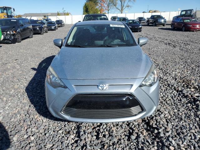 3MYDLBYV2JY326654 - 2018 TOYOTA YARIS IA 银色 照片 5