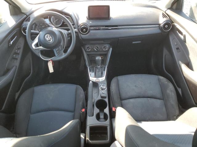 3MYDLBYV2JY326654 - 2018 TOYOTA YARIS IA 银色 照片 8