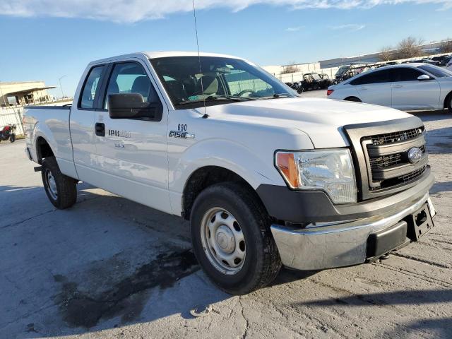 1FTFX1EF1DFB69438 - 2013 FORD F150 SUPER CAB WHITE photo 4