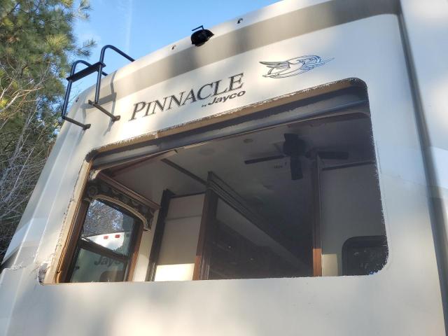 1UJCJ0BVXH1RG0222 - 2017 JAYCO PINNACLE BEIGE photo 9