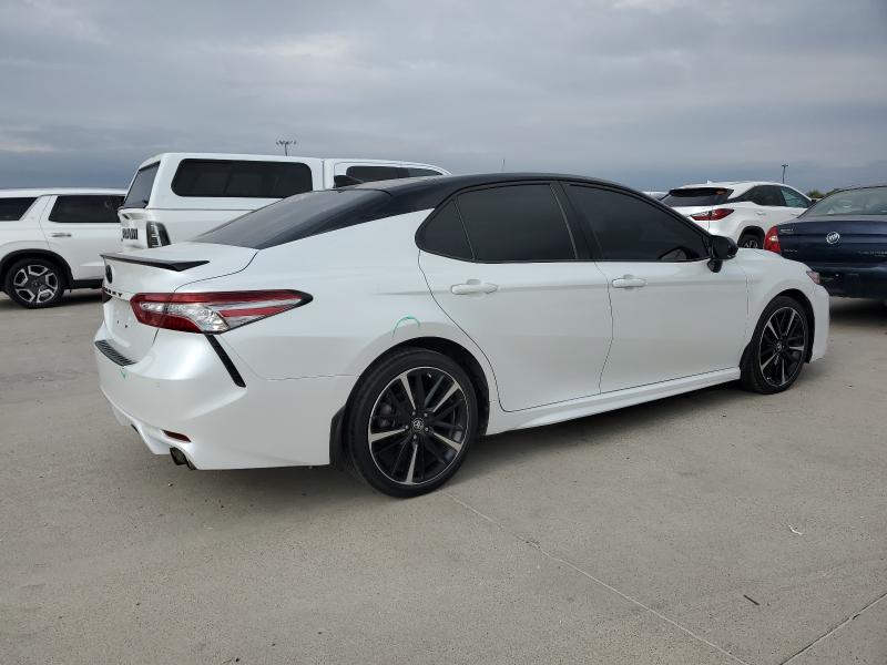 4T1BZ1HK0JU021317 - 2018 TOYOTA CAMRY XSE Ağ foto 3