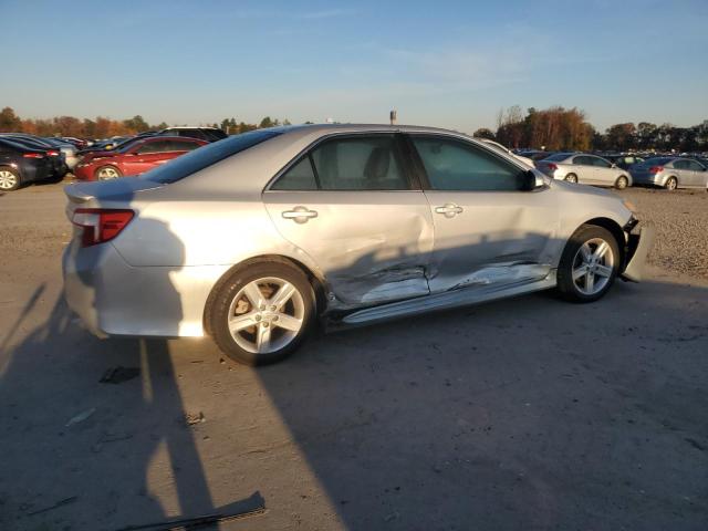 4T1BF1FK4EU428204 - 2014 TOYOTA CAMRY L SILVER photo 3