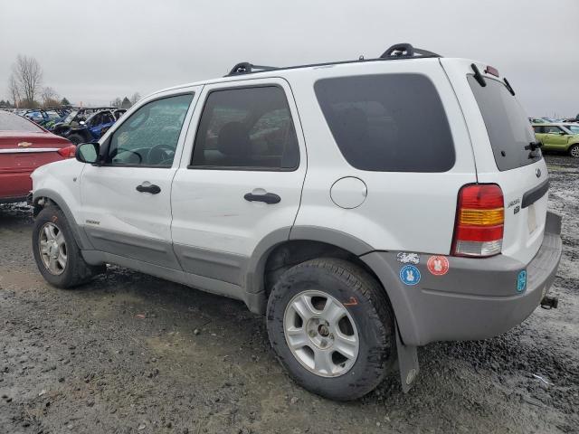 1FMCU04122KC47236 - 2002 FORD ESCAPE XLT WHITE photo 2