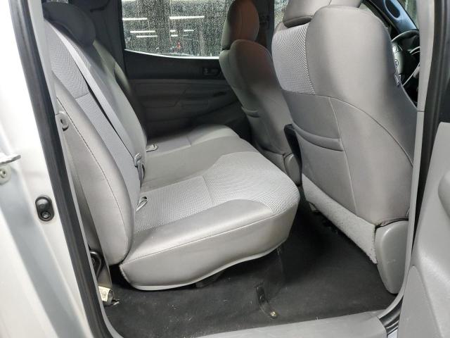 3TMLU4EN5DM125348 - 2013 TOYOTA TACOMA DOUBLE CAB Srebrny zdjęcie 10