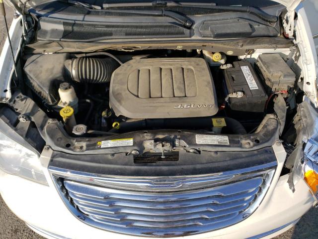 2C4RC1CGXDR535183 - 2013 CHRYSLER TOWN & COU TOURING L WHITE photo 12