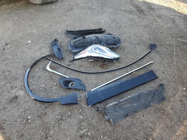 LRBFXBSA8JD008167 - 2018 BUICK ENVISION PREFERRED შავი ფოტო 13