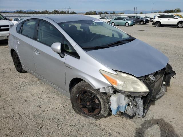 JTDKN3DU0D0351716 - 2013 TOYOTA PRIUS 银色 照片 4